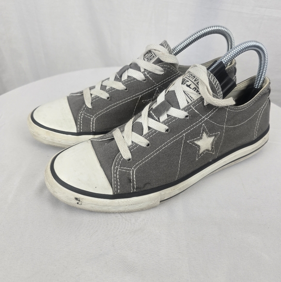Converse One Star White And Gray Low Top Sneaker Sz 6 - Picture 1 of 7